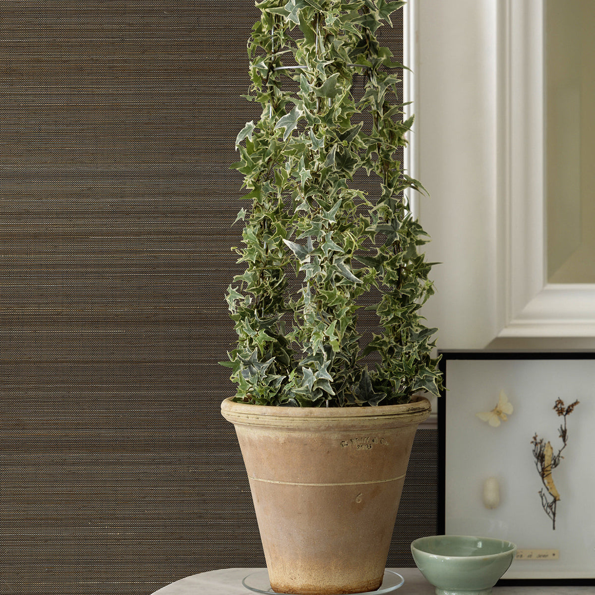Mai Abaca Grasscloth Wallpaper wallpaper detail or room view