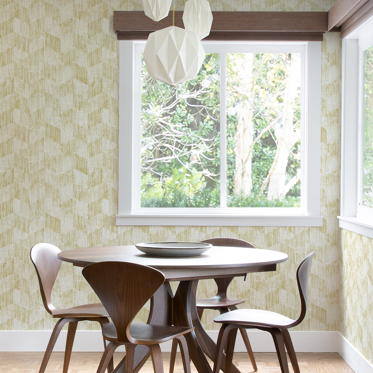 Demi Distressed Wallpaper wallpaper detail or room view