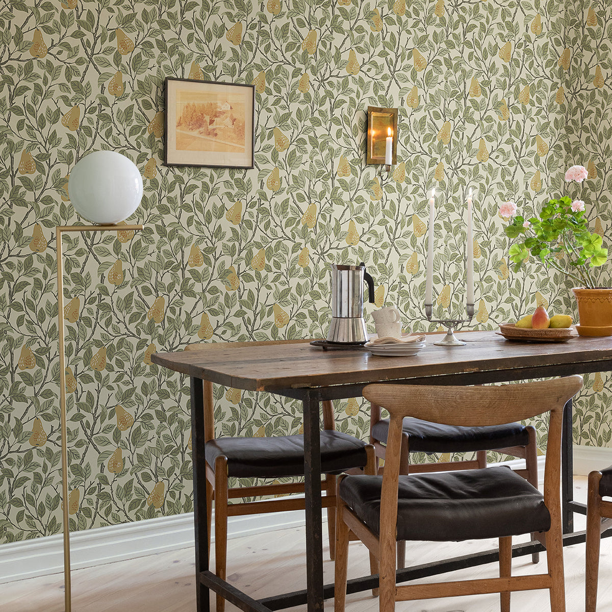 Pirum Pear Wallpaper wallpaper detail or room view
