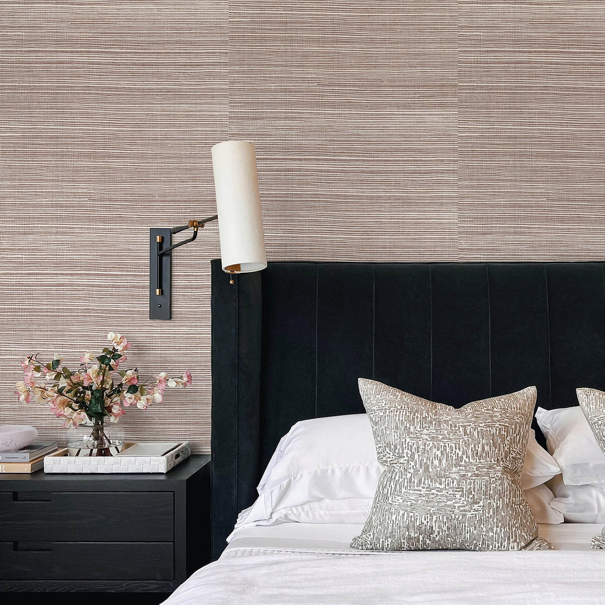Kenter Sisal Grasscloth Wallpaper wallpaper detail or room view