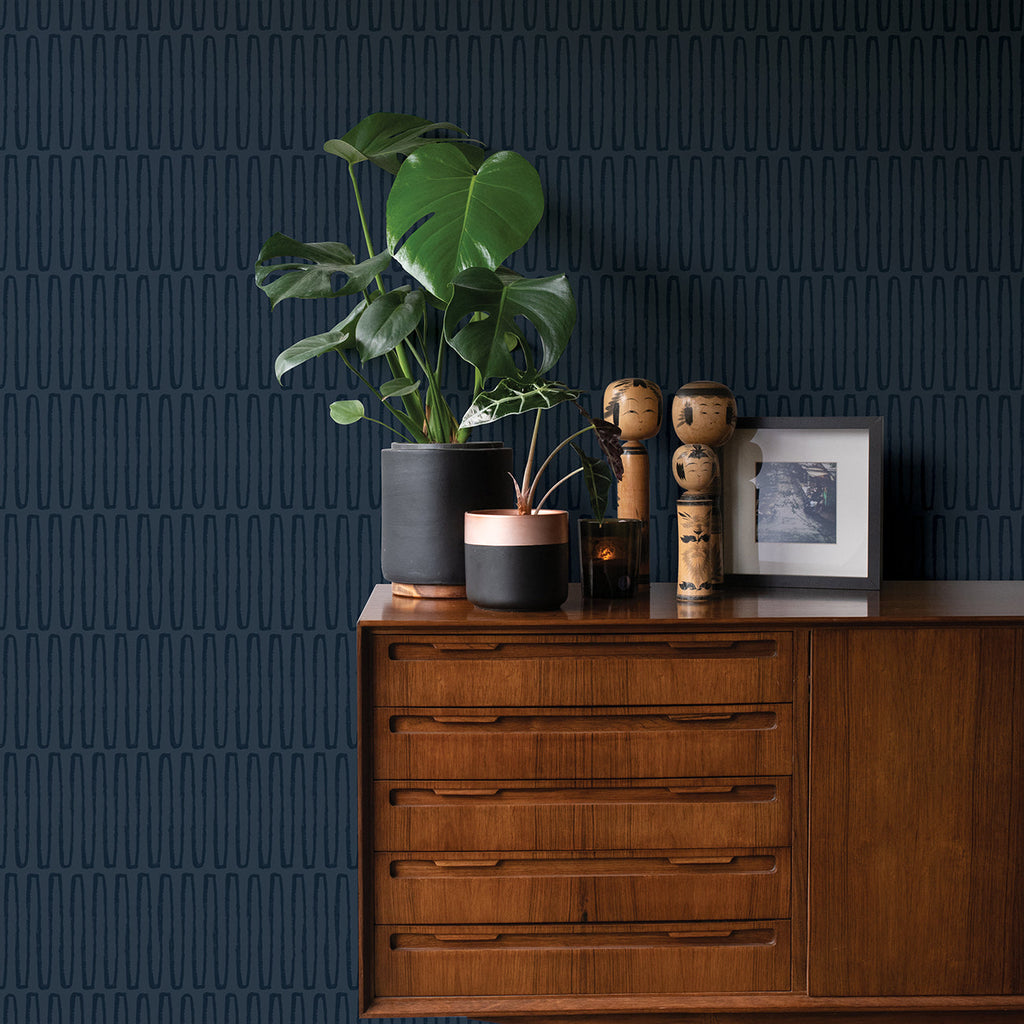 Lars Retro Wave Wallpaper wallpaper detail or room view