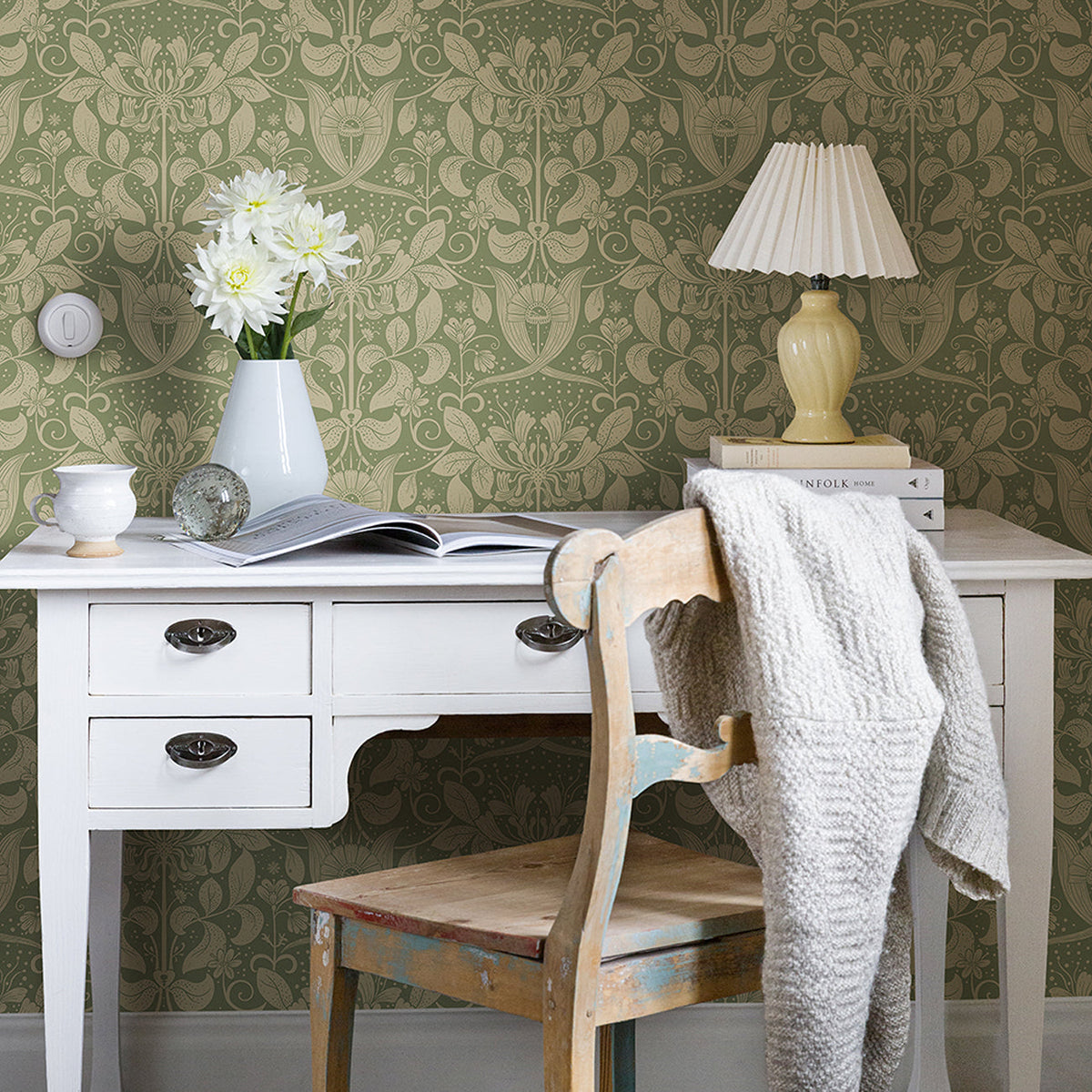 Berit Floral Crest Wallpaper wallpaper detail or room view