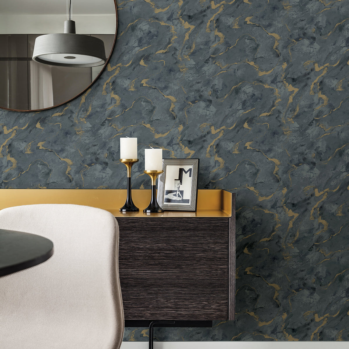 Silenus Marbled Wallpaper wallpaper detail or room view