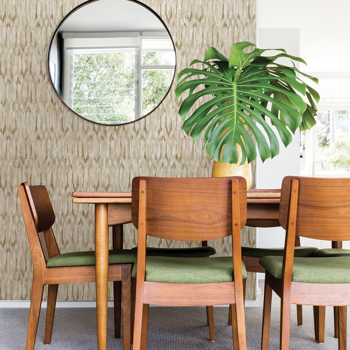 Kintana Abstract Trellis Wallpaper wallpaper detail or room view