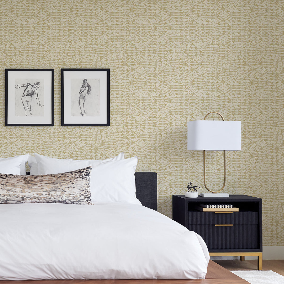 Helene Glitter Geometric Wallpaper wallpaper detail or room view