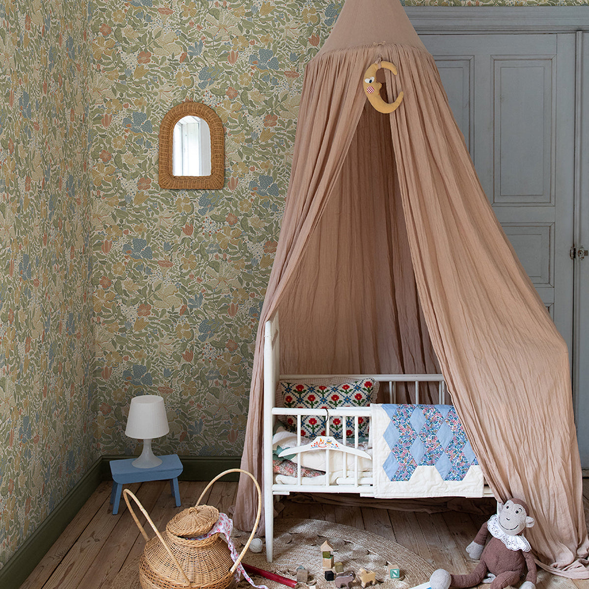 Midsommar Floral Medley Wallpaper wallpaper detail or room view