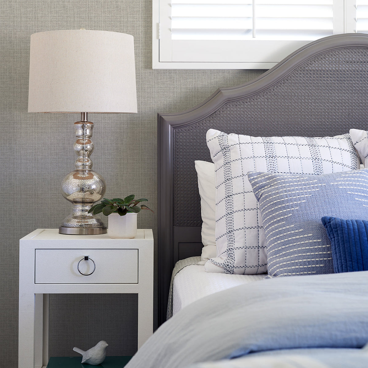 Kantera Fabric Texture Wallpaper wallpaper detail or room view