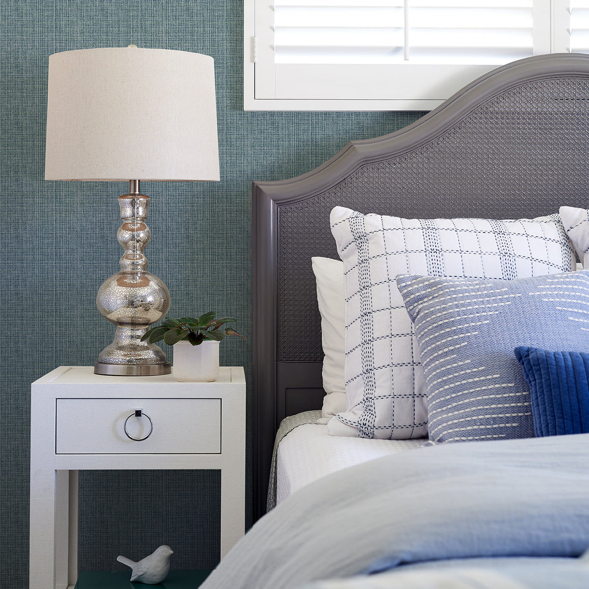 Kantera Fabric Texture Wallpaper wallpaper detail or room view