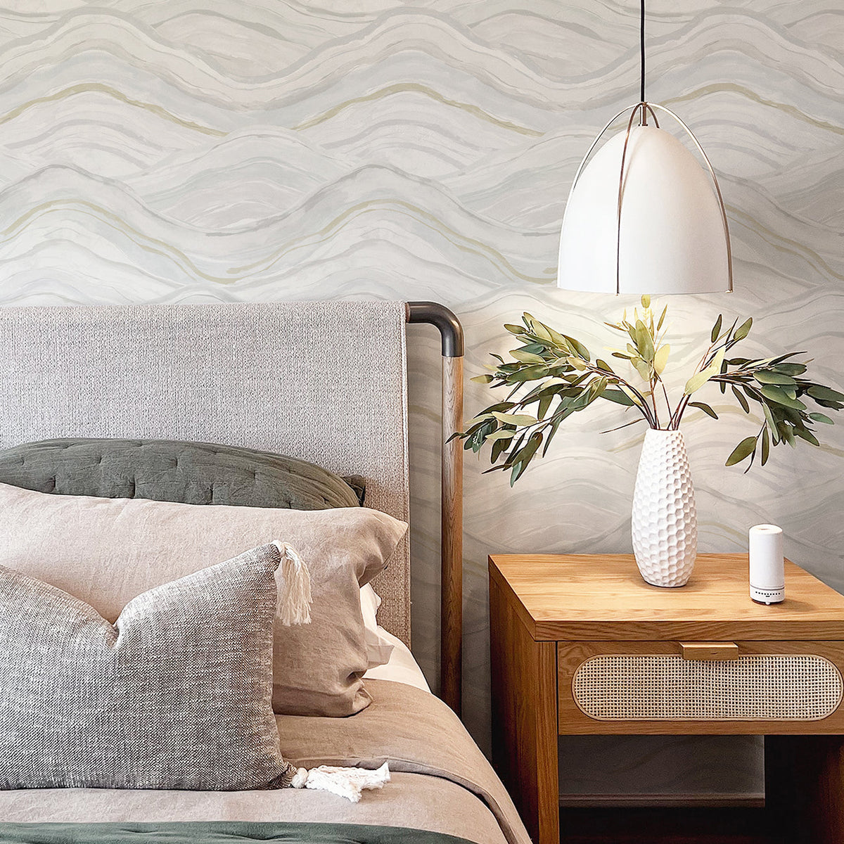 Dorea Striated Waves Wallpaper wallpaper detail or room view