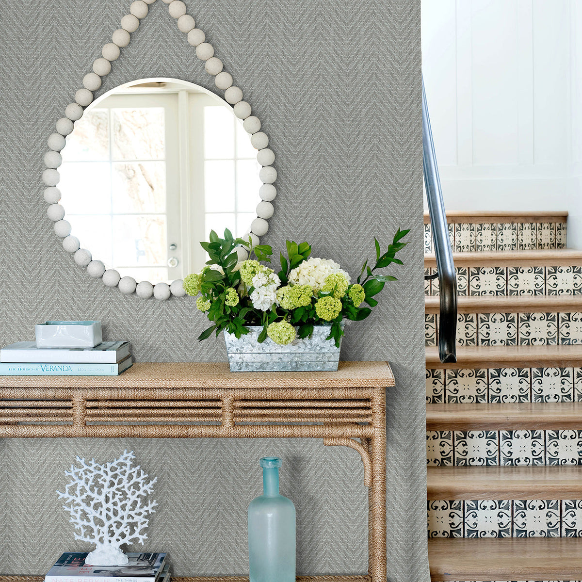 Glynn Chevron Wallpaper wallpaper detail or room view