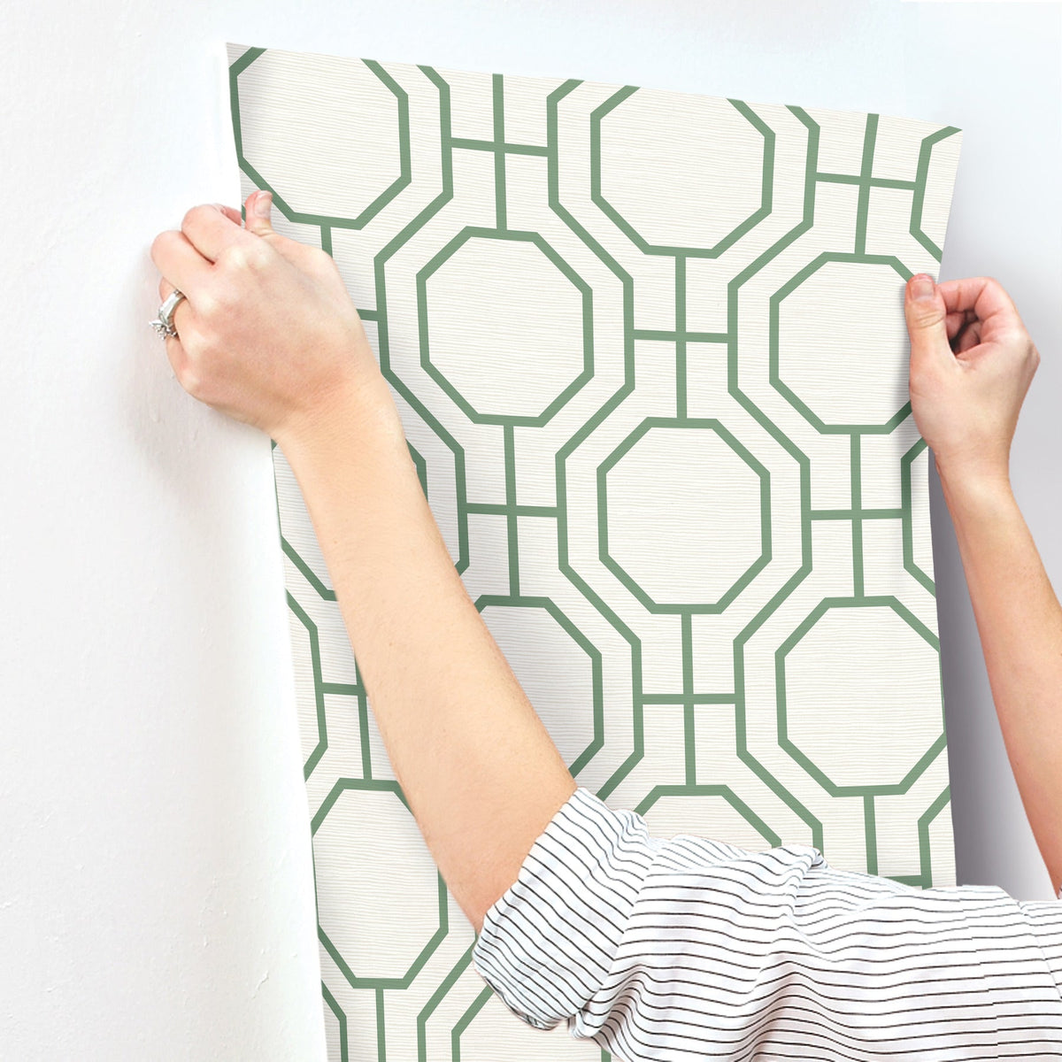 Manor Geometric Trellis Wallpaper wallpaper detail or room view