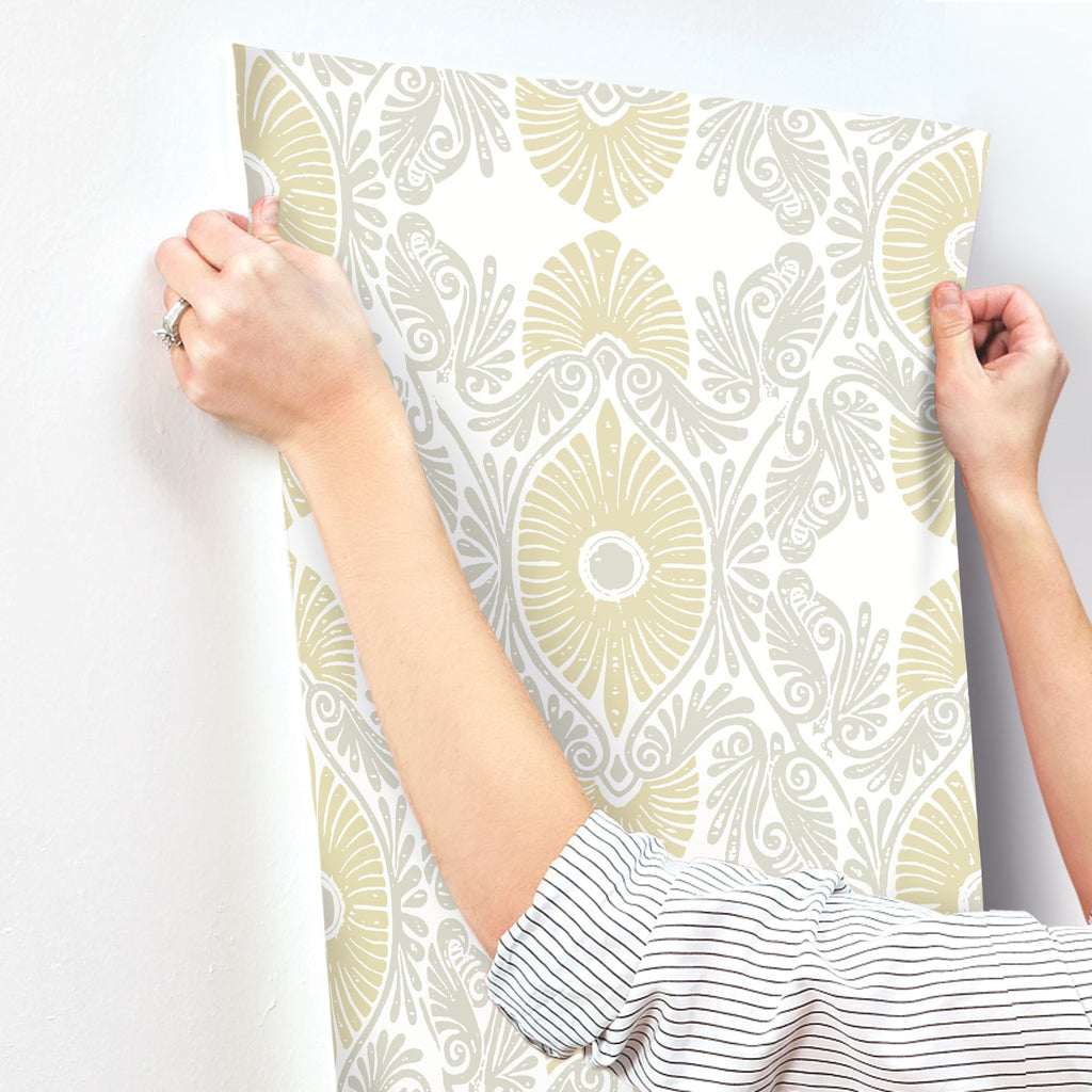 Villa Embellished Ogee Wallpaper wallpaper detail or room view