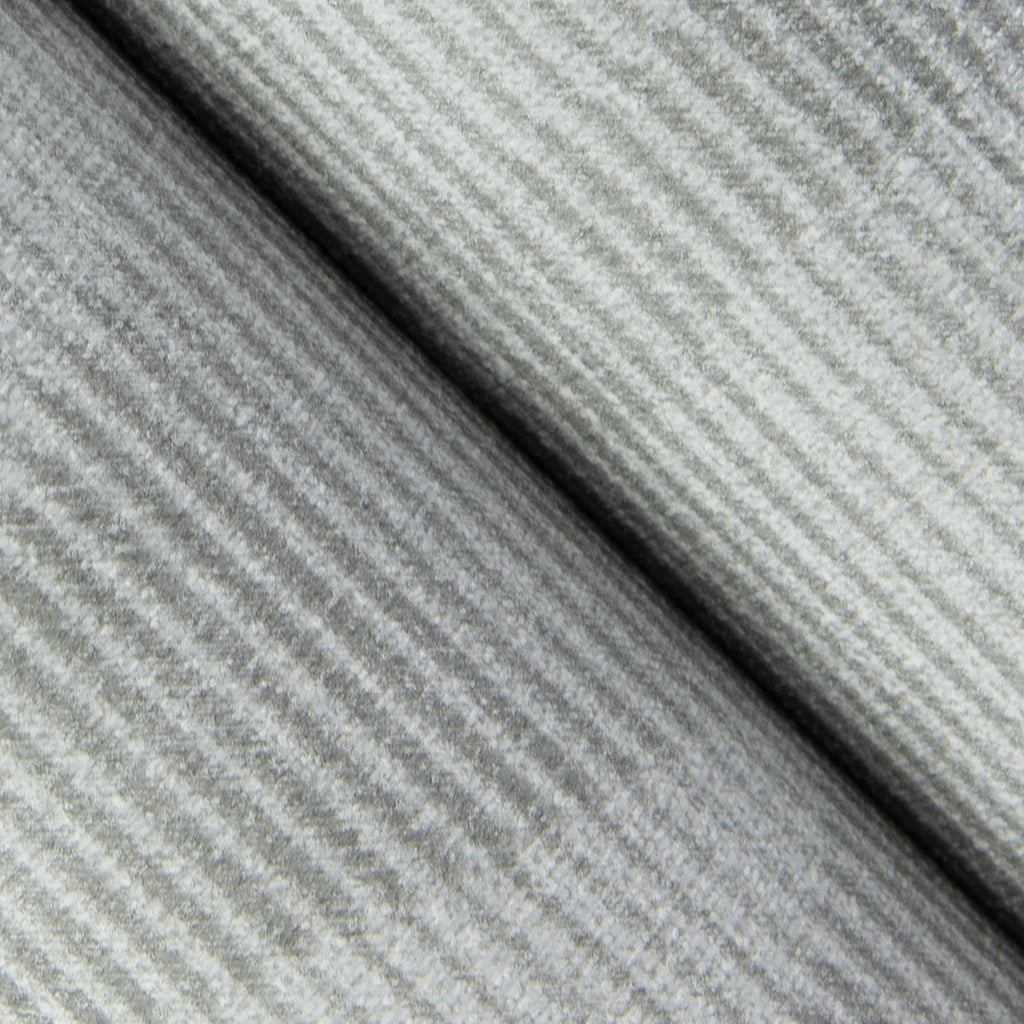 Mirko Ogee Wallpaper wallpaper detail or room view