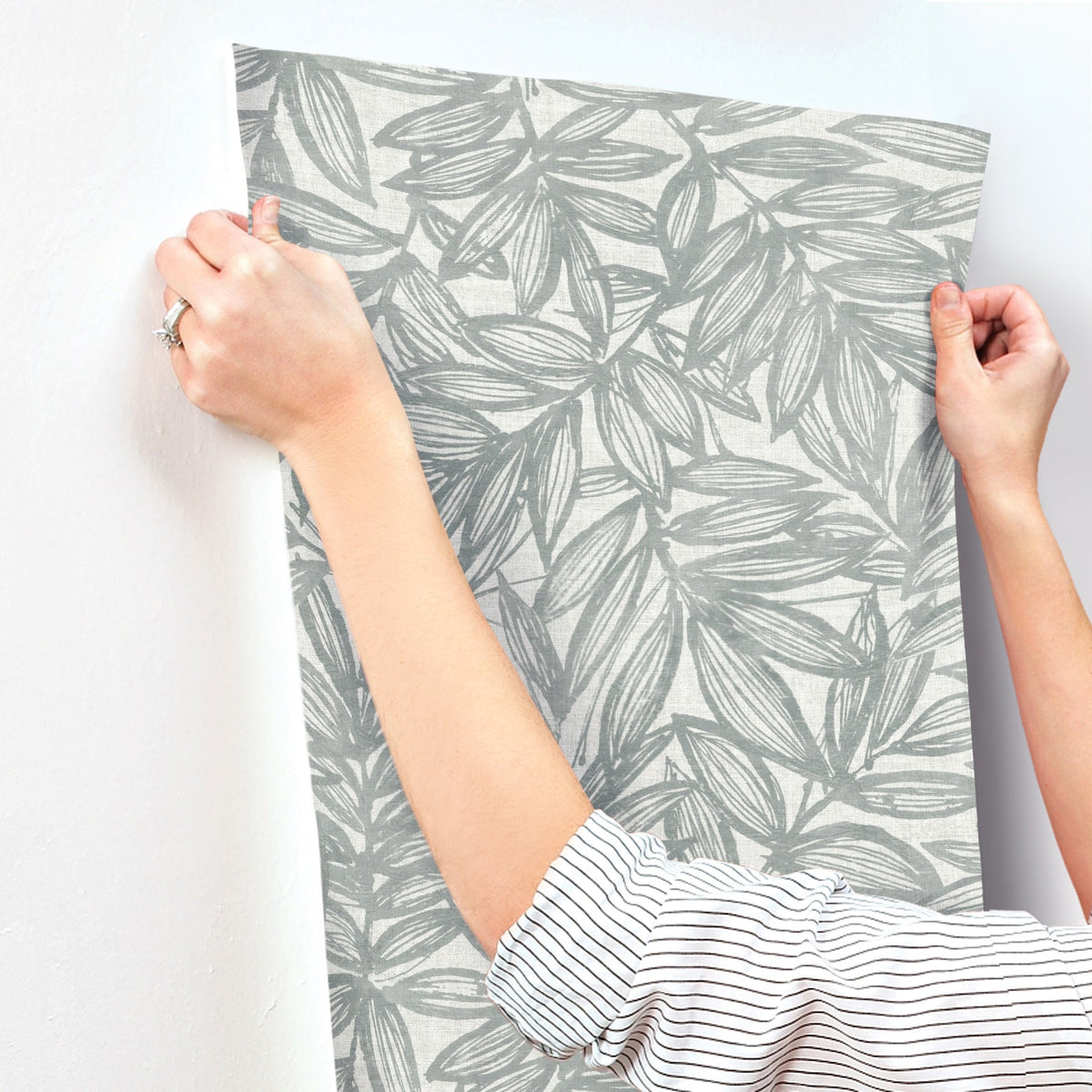 Rhythmic Leaf Wallpaper wallpaper detail or room view