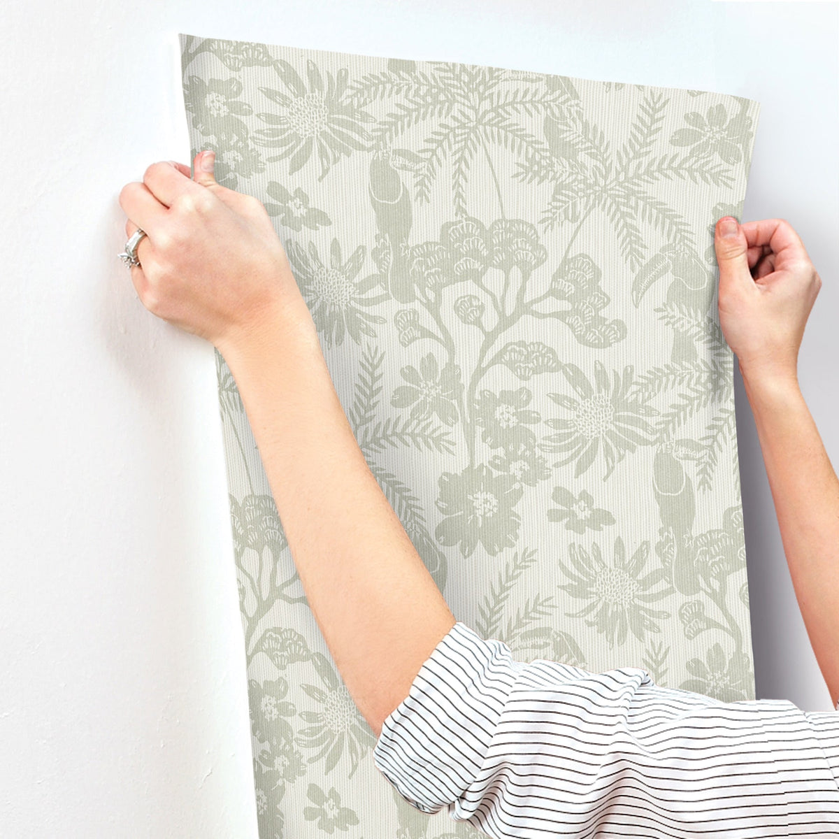 Jacaranda Tropical Trail Wallpaper wallpaper detail or room view