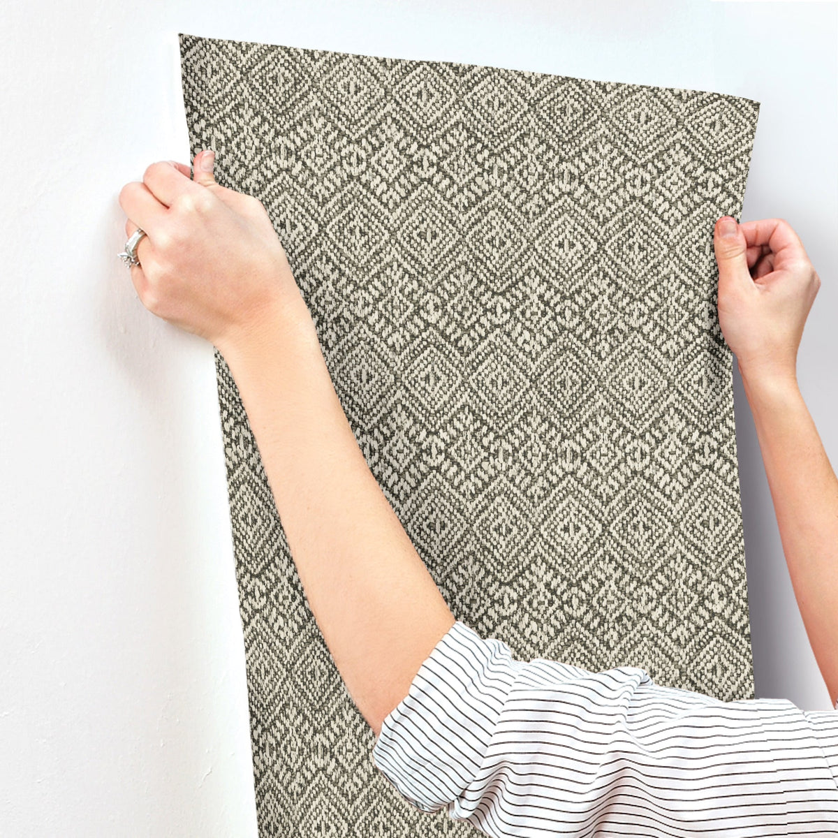 Gallivant Woven Geometric Wallpaper wallpaper detail or room view