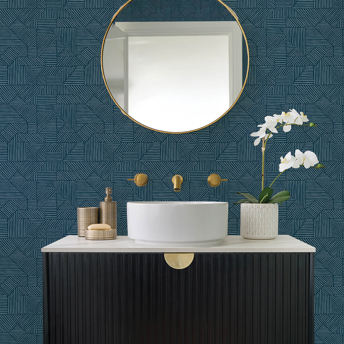 Crescendo Block Geometric Wallpaper wallpaper detail or room view