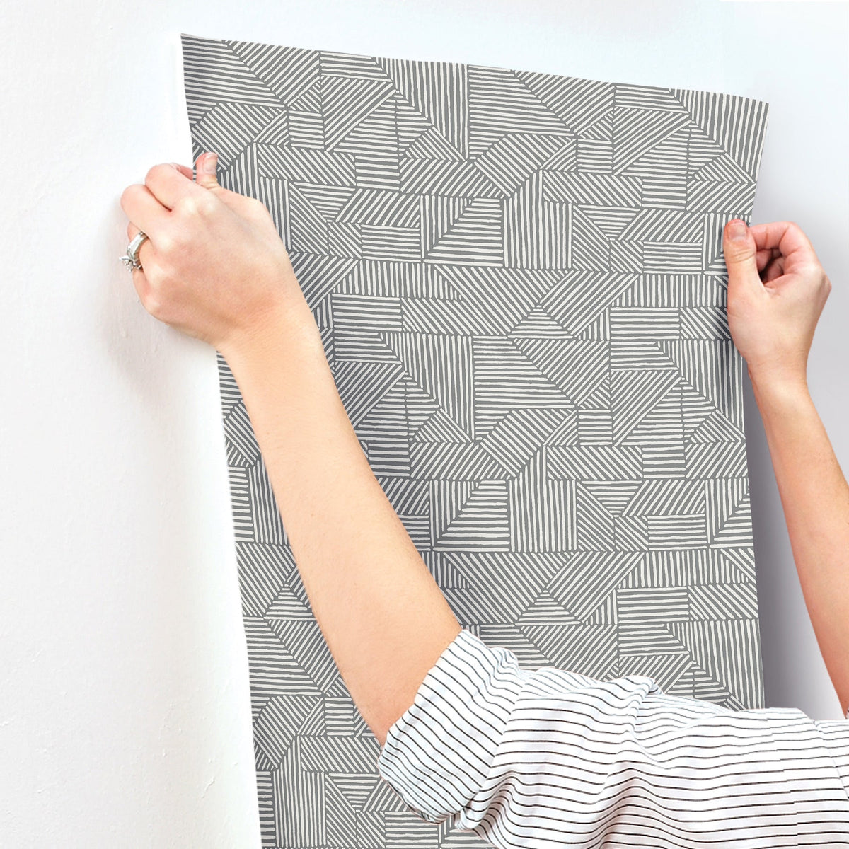 Crescendo Block Geometric Wallpaper wallpaper detail or room view