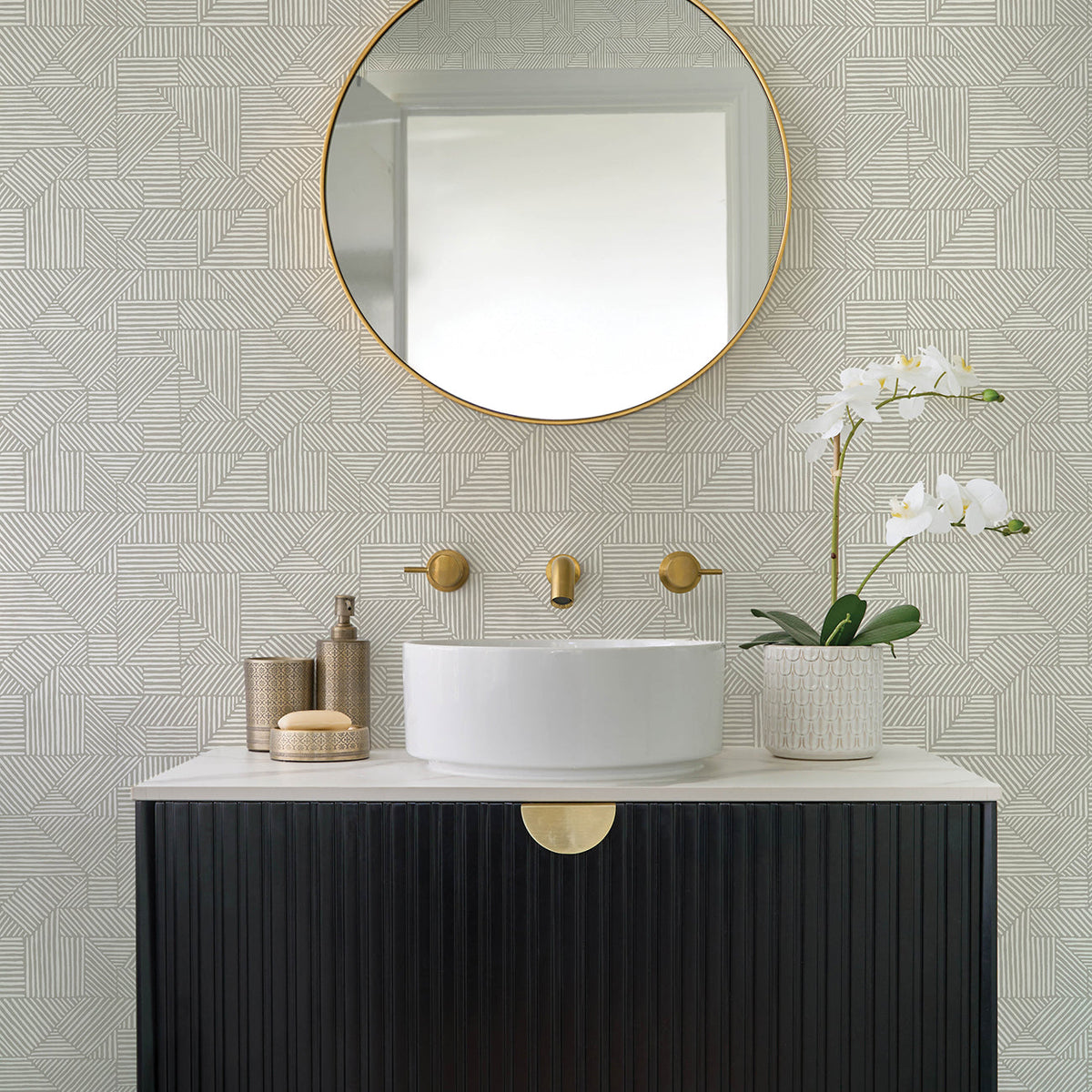 Crescendo Block Geometric Wallpaper wallpaper detail or room view